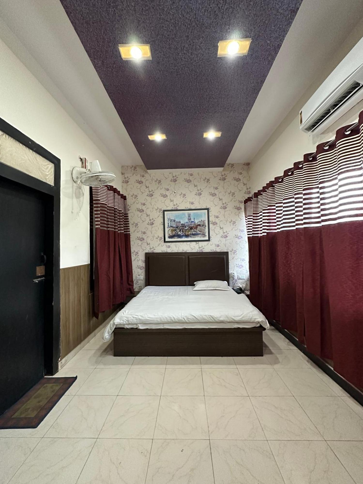 Hotel Ace Kurukshetra Exterior photo