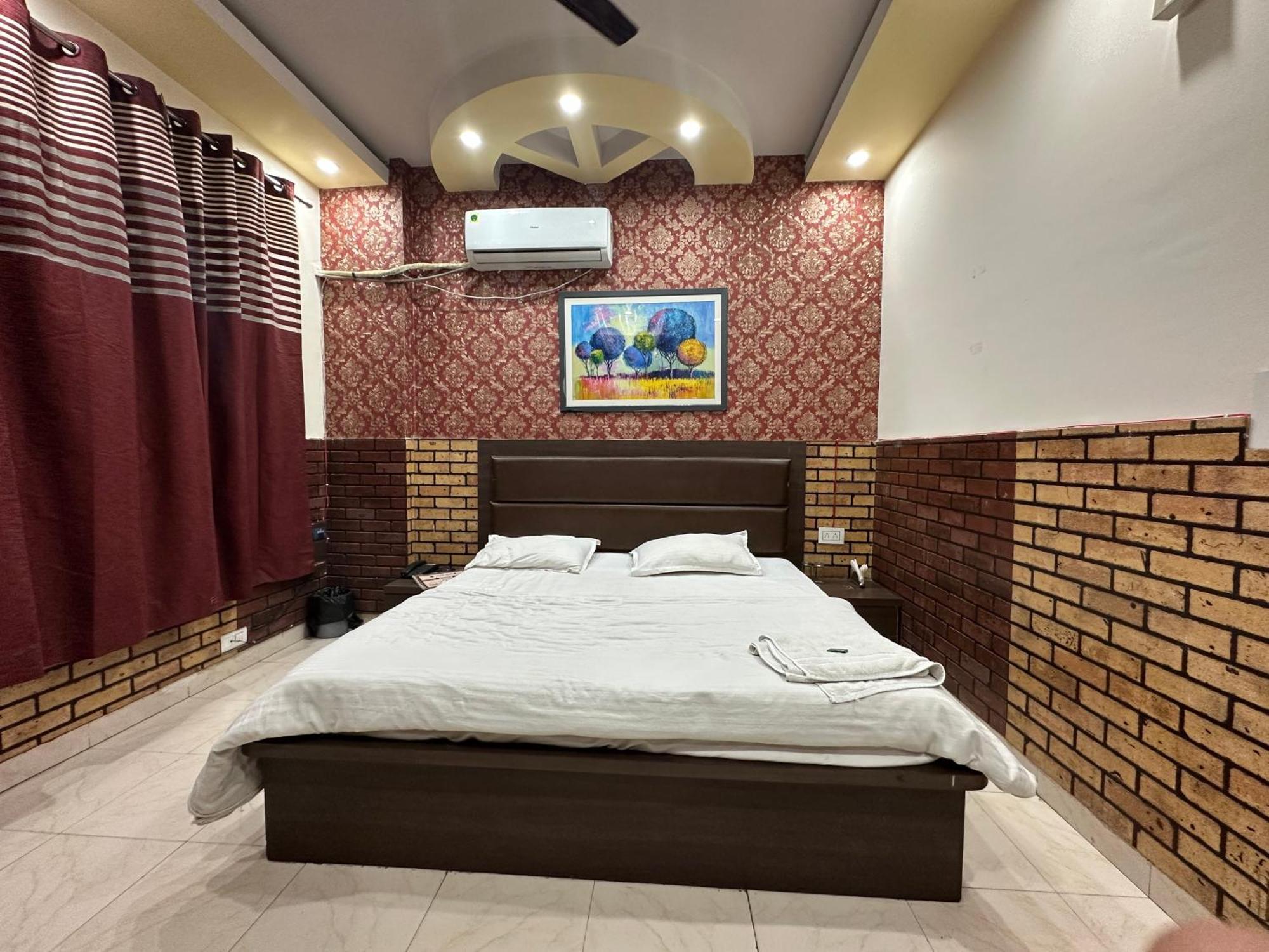 Hotel Ace Kurukshetra Exterior photo